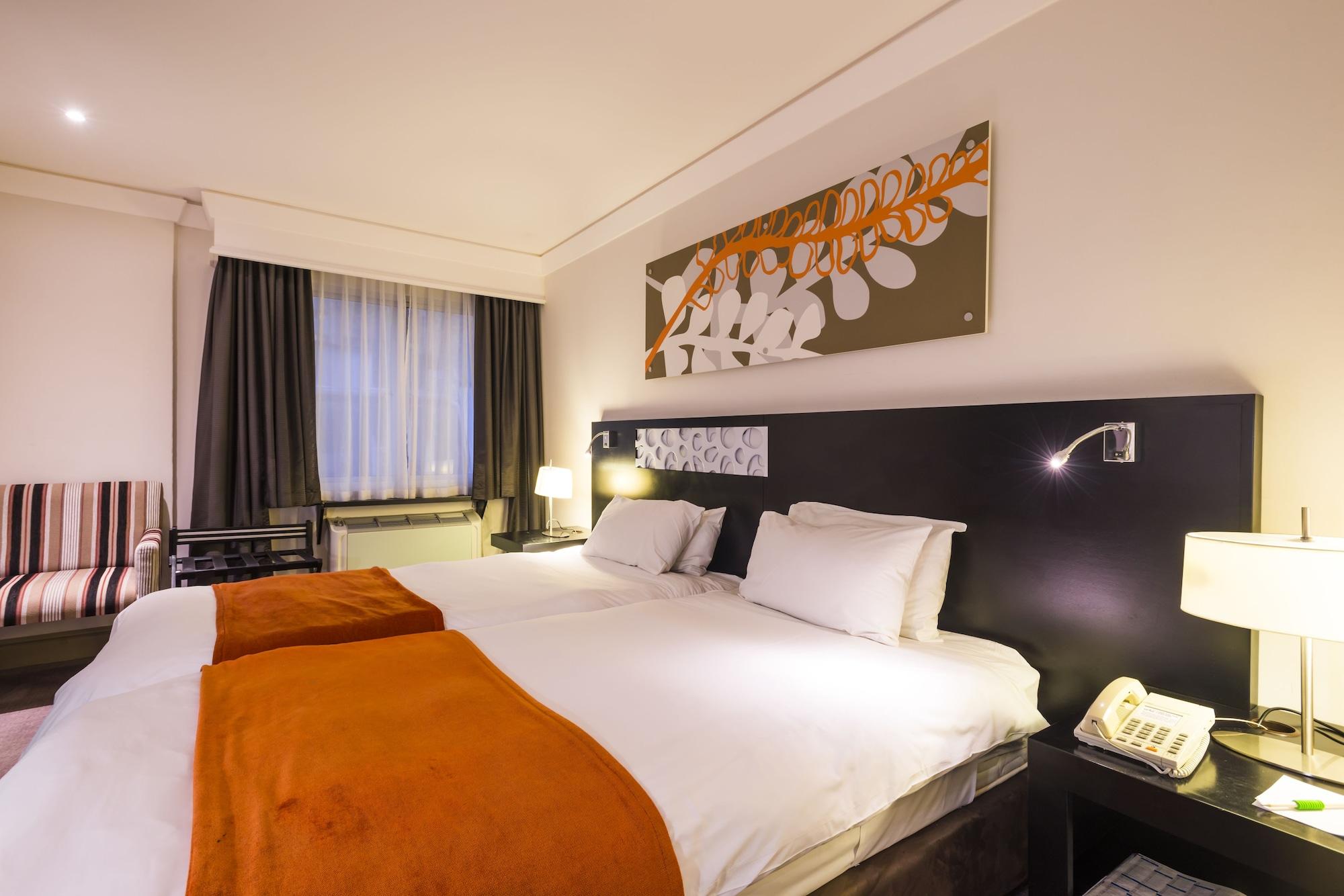 Onomo Hotel Cape Town - Inn On The Square Exterior photo