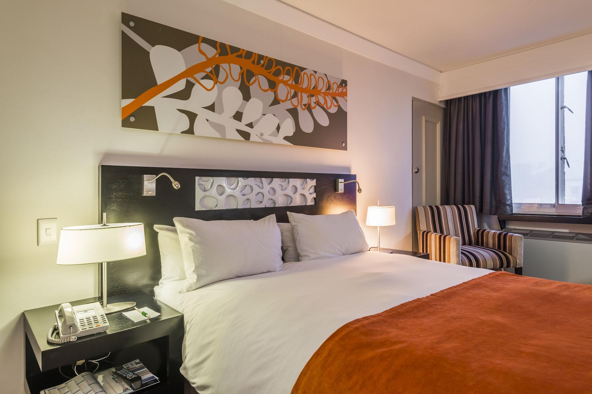 Onomo Hotel Cape Town - Inn On The Square Exterior photo