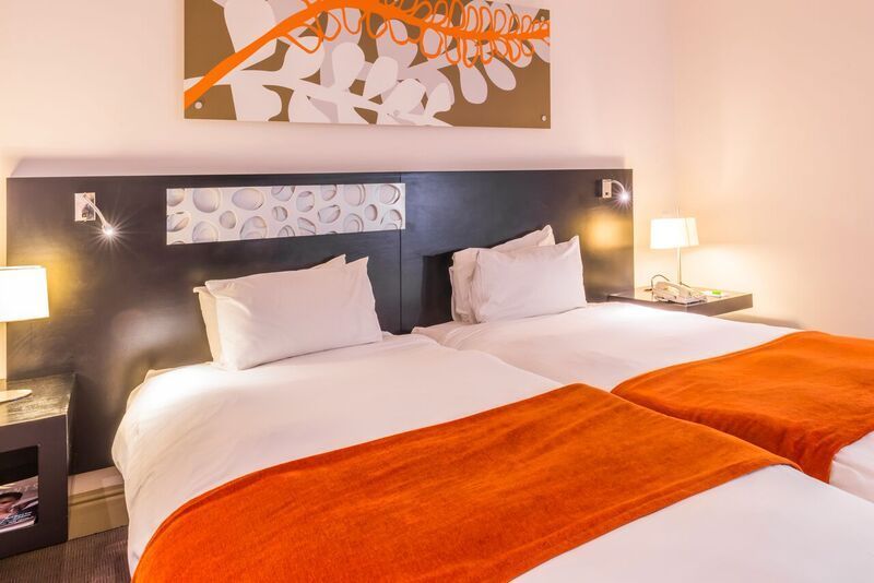Onomo Hotel Cape Town - Inn On The Square Exterior photo